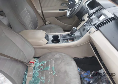 2014 Ford Taurus Se z USA, uszkodzony, nr VIN 1FAHP2D86EG171639